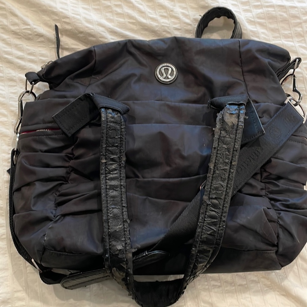 Lululemon bag